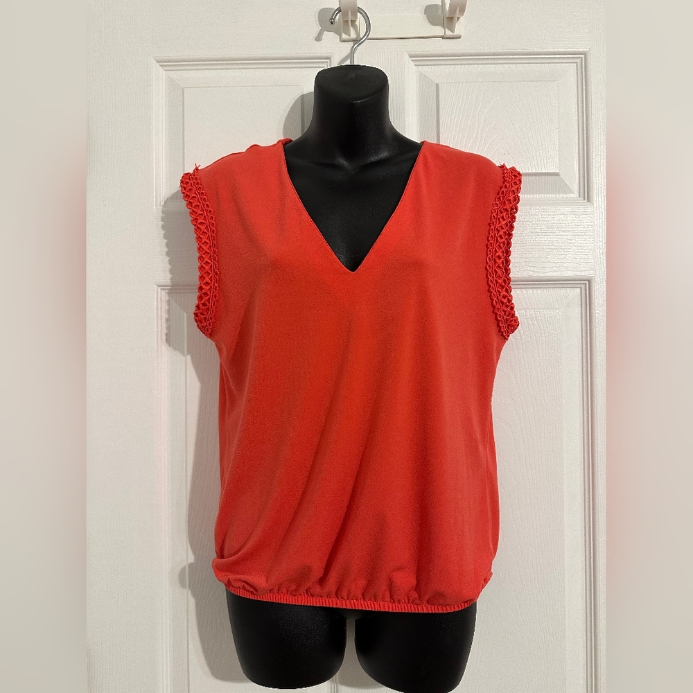 Express Sleeveless Blouse